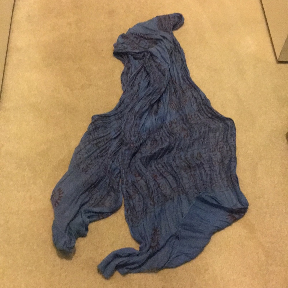 Light weight scarf